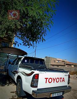 تويوتا هايلوكس